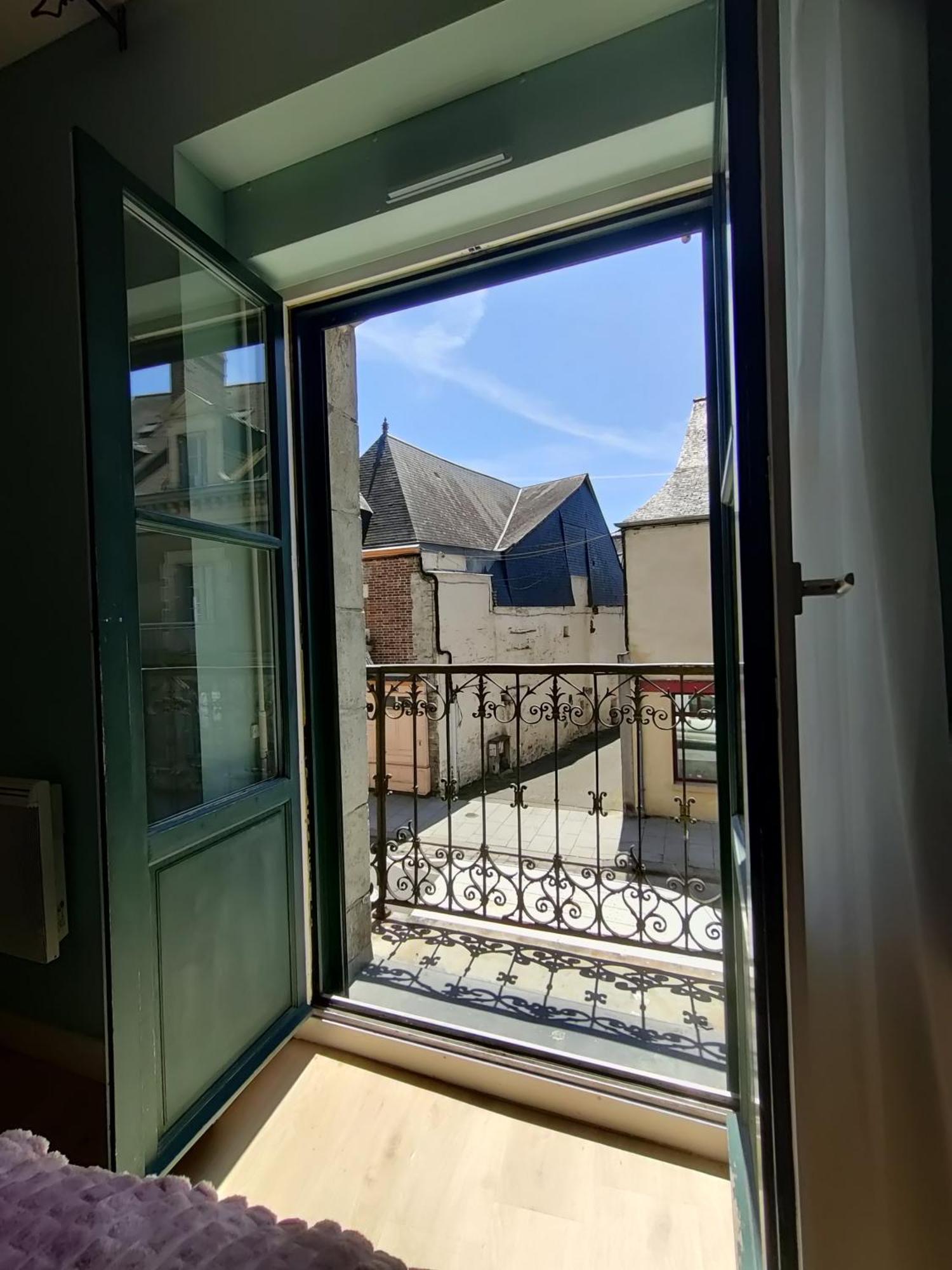 Appartement Emilia Centre Ville Vitre  Exterior photo